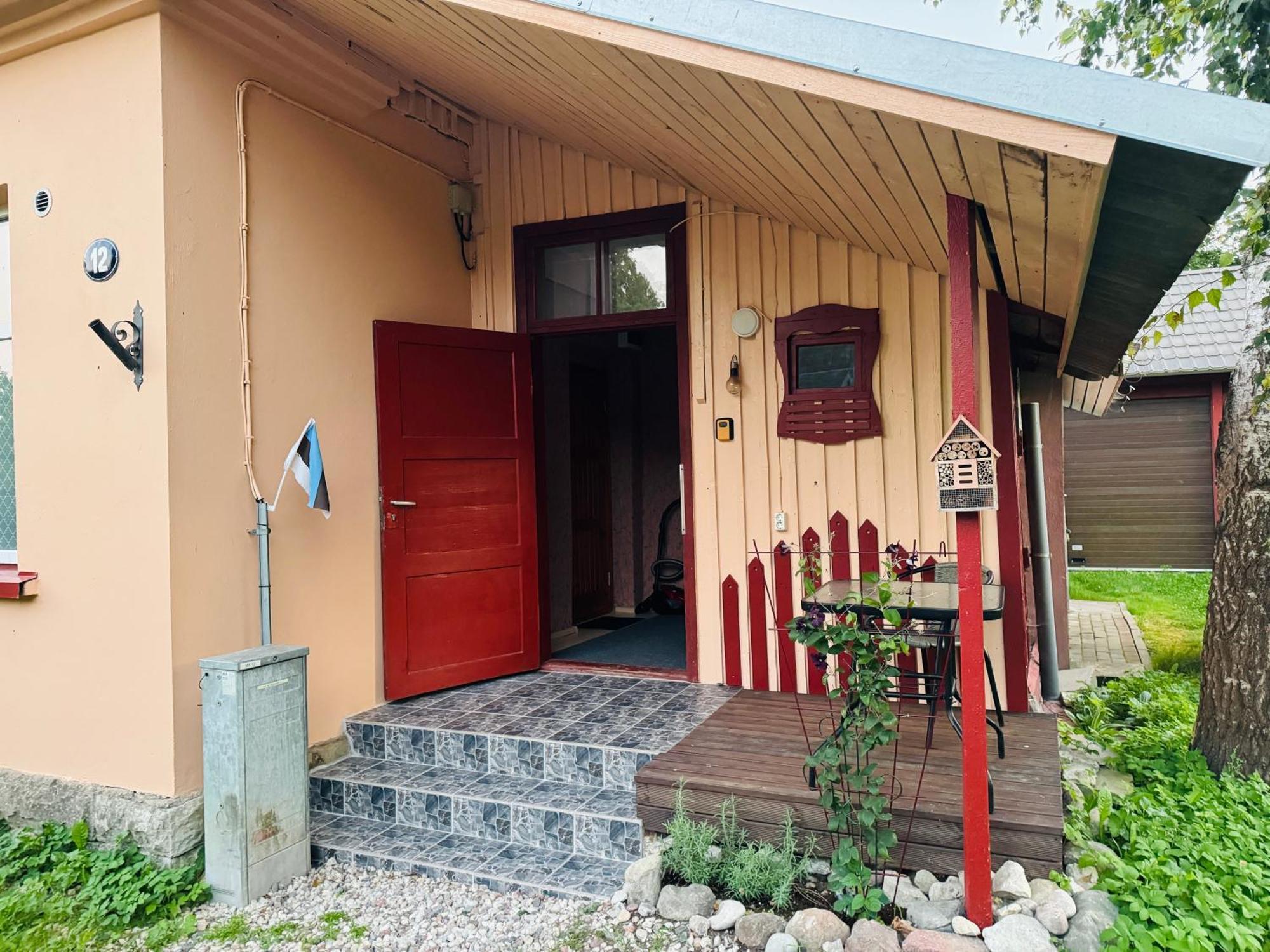 Maria Apartment Roomassaare Курессааре Экстерьер фото